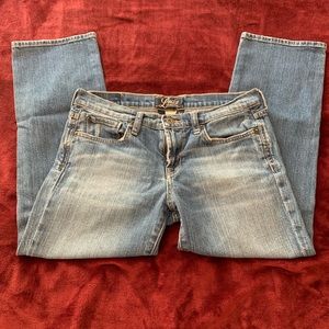 💥Sale! Lucky Brand Crop jeans by Gene Montesano